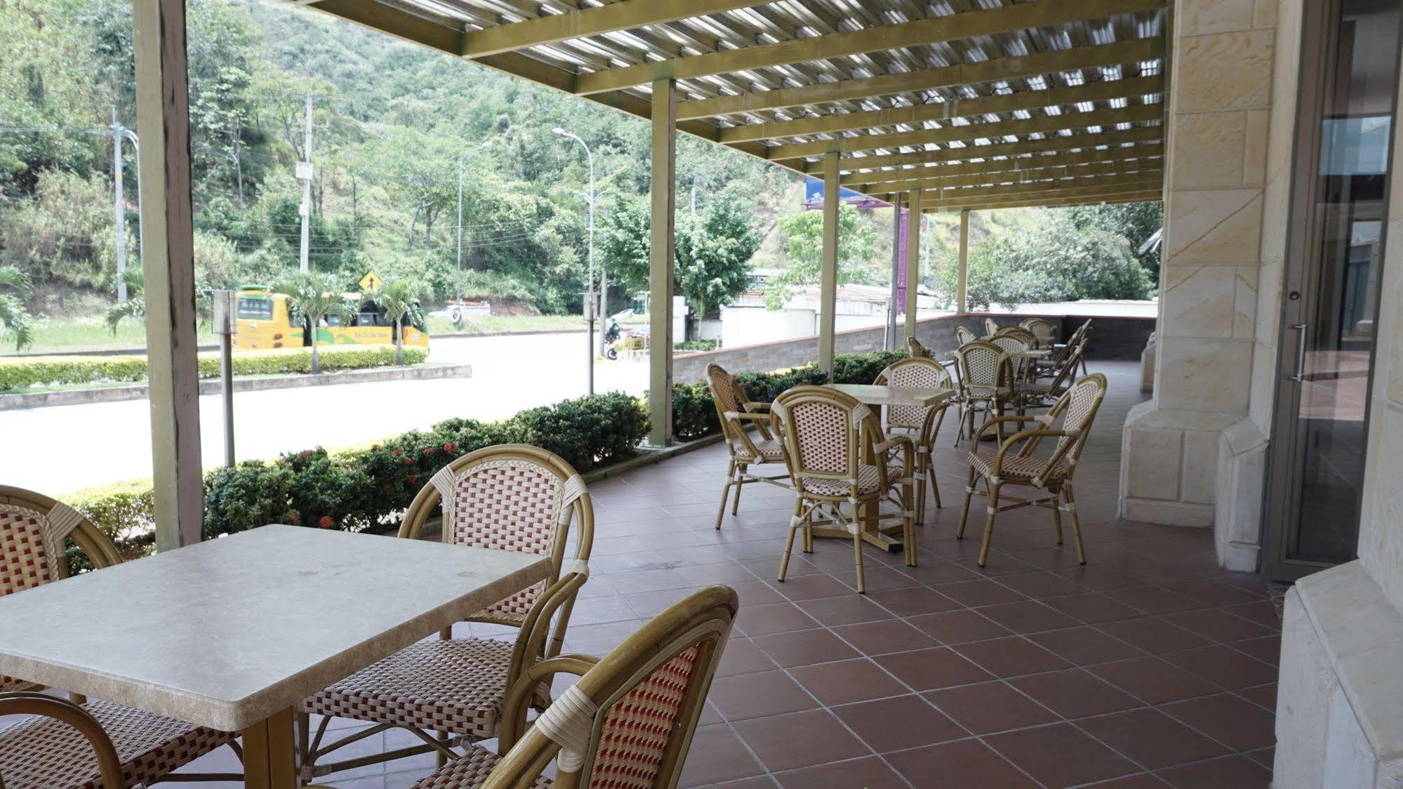 Hotel Ventura Loma Mesa de Ruitoque Экстерьер фото