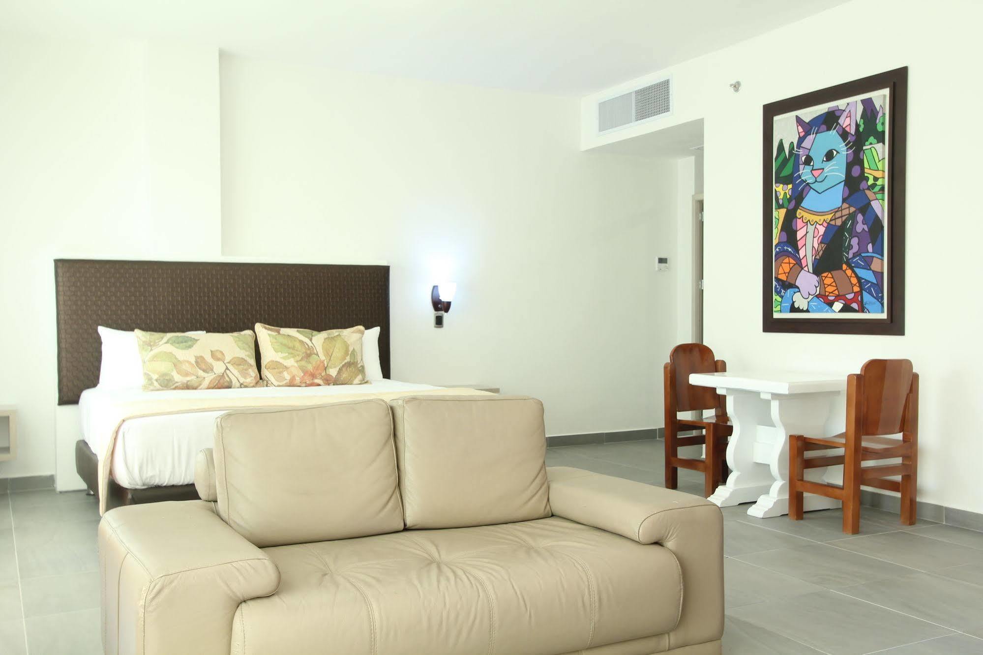 Hotel Ventura Loma Mesa de Ruitoque Экстерьер фото